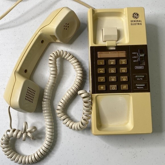 Vintage General Electric GE Push Button Phone Classic - Picture 12 of 12